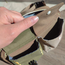 Load image into Gallery viewer, Leaf Bag - Crossbody Bag