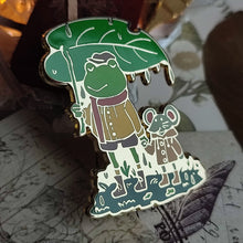 Load image into Gallery viewer, Frog & Mouse - Gold Plated Enamel Pin
